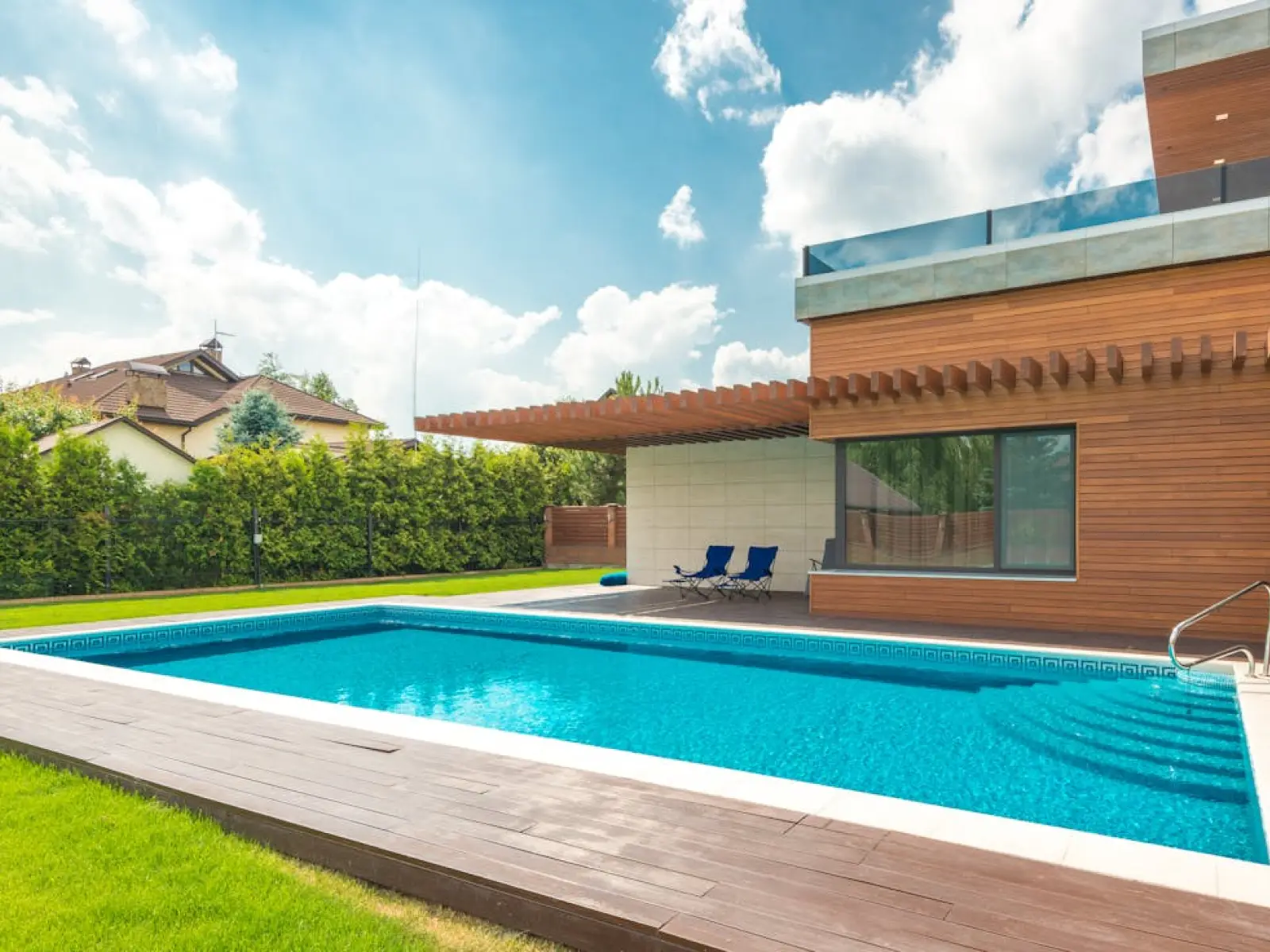 Pool pH balance