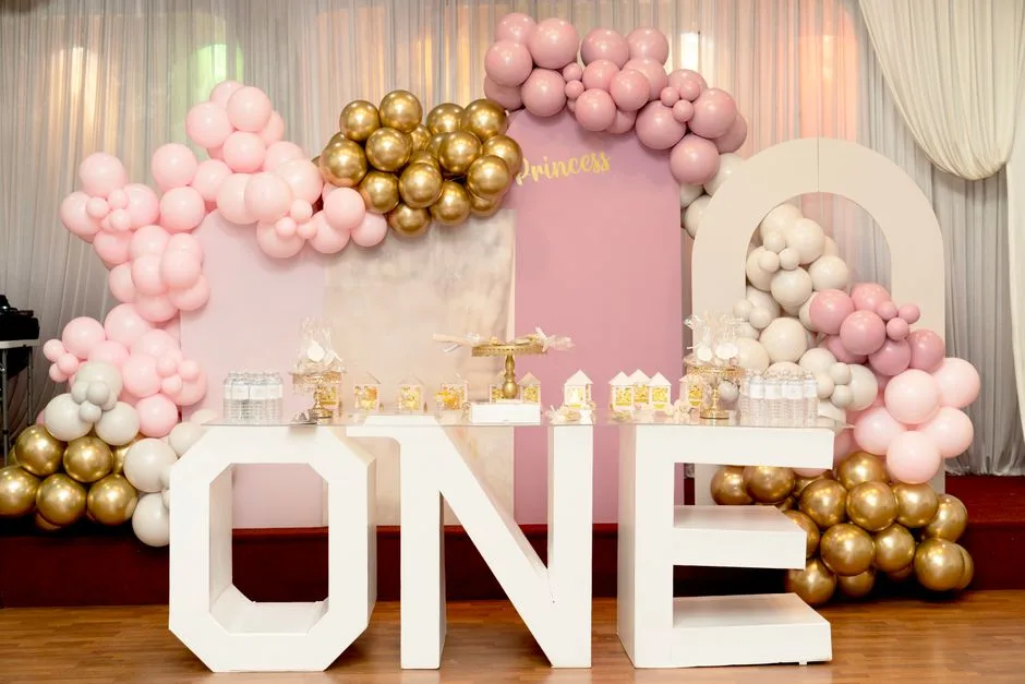 Guirlandes de Ballons et Arches