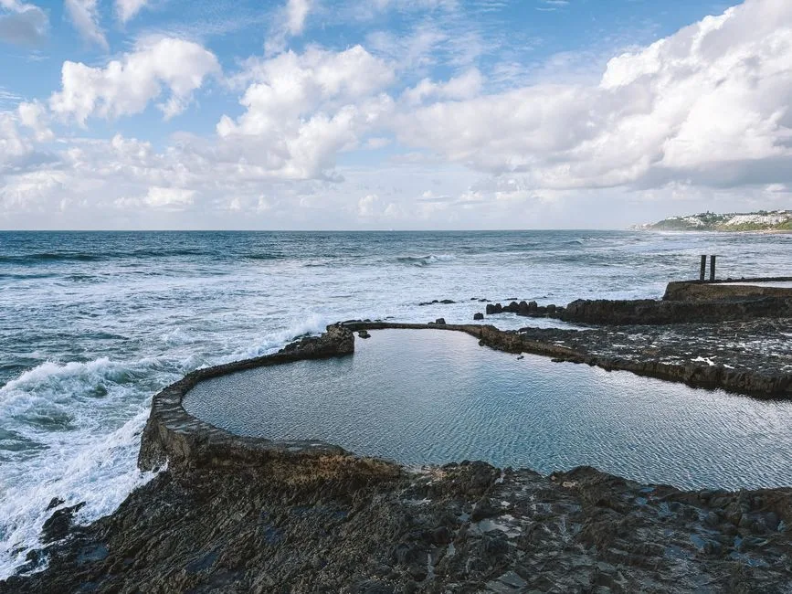 Piscine enterrée naturelle de forme libre